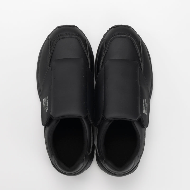 810s ET029 BANDSTUDEN - BLACK