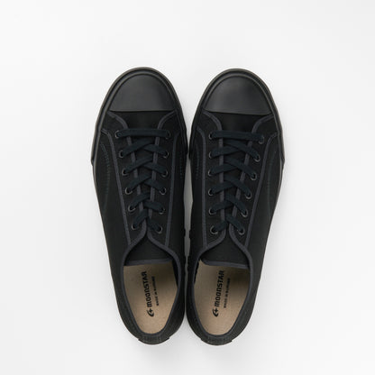 LOW TRAINER - BLACK