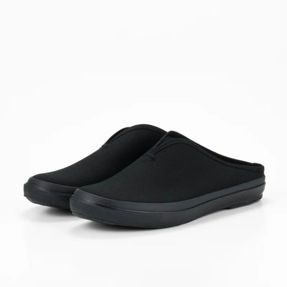 SLIT MULE - BLACK MONO